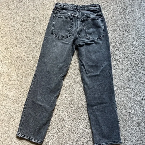 H&M Women's Dark Gray Ankle Jeans - Picture 2 of 5